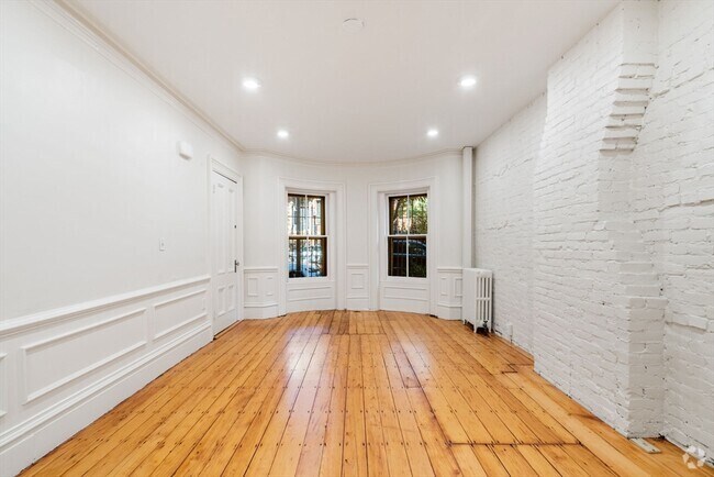 Building Photo - 24 Braddock Park Unit 1 Rental