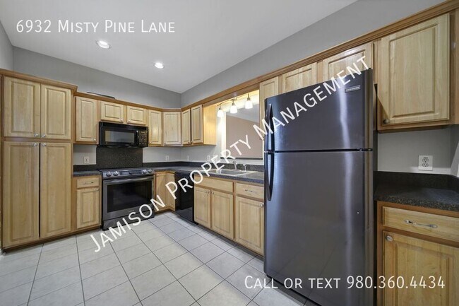Photo - 6932 Misty Pine Ln