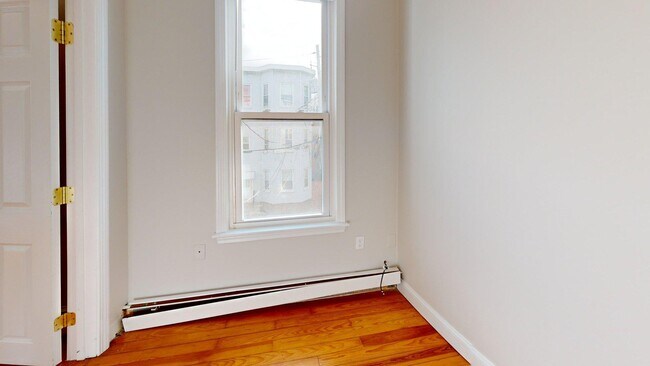 Photo - 206 Princeton St Unit 3