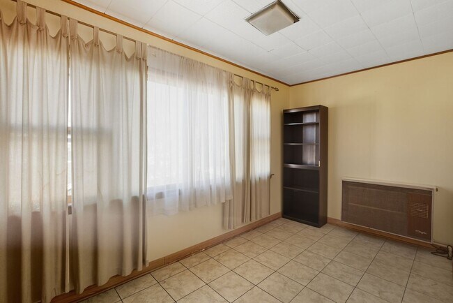 Photo - 5434 W Wrightwood Ave