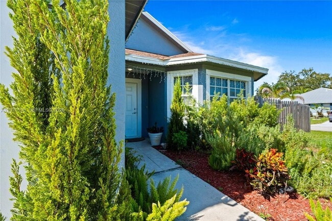 Photo - 401 NW Kilpatrick Ave