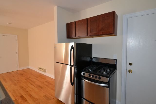 Photo - 838 W Cornelia Ave Unit 402