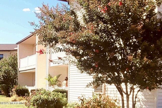 Photo - 76 Wharfside Dr Unit 76