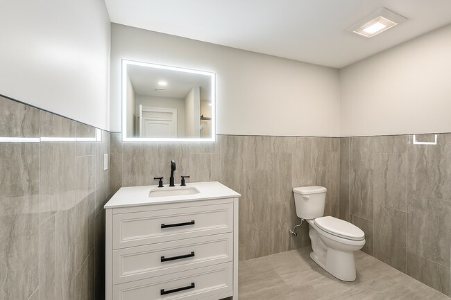 Photo - Lackawanna Ave Unit 202