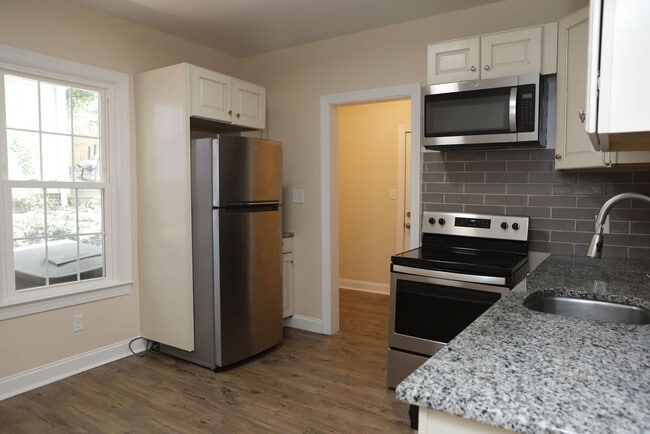 Building Photo - 1805 Walker Ave Rental
