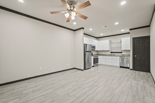 Photo - 4802 Cruse Rd