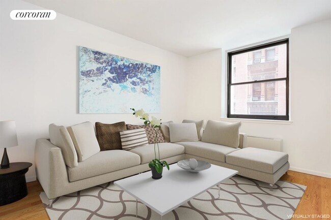 Building Photo - 150 Nassau St Rental