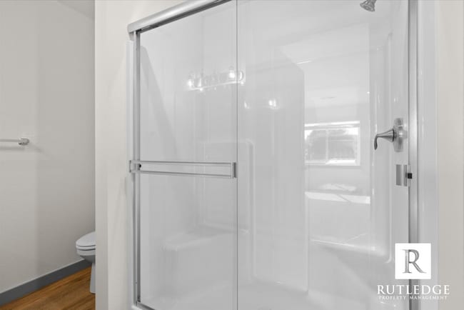 Photo - Gorgeous! 3 Bedroom Townhome in Eagle Point