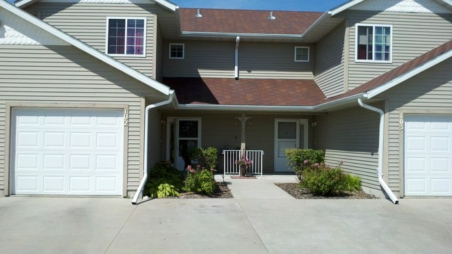 Photo - Sherwood Park Townhomes