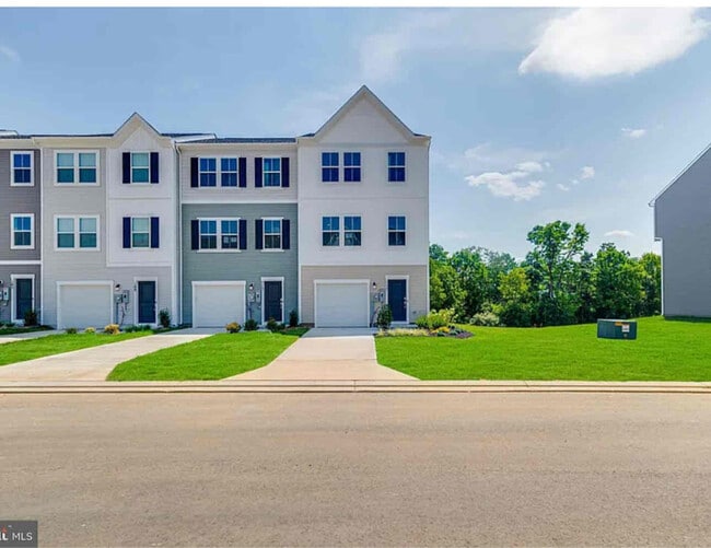 Building Photo - 20 Bigler Rd Rental