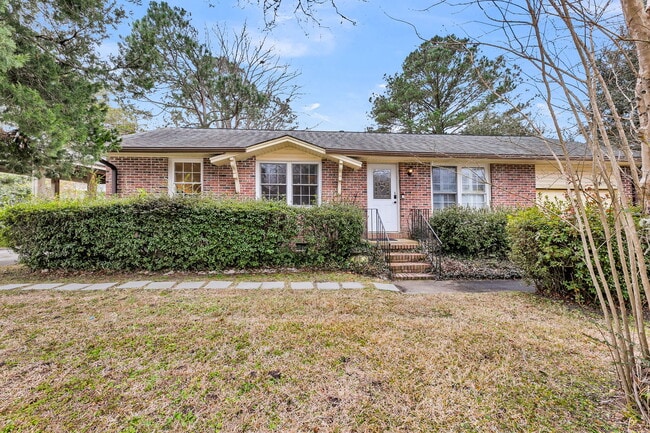 Building Photo - 1417 Rainbow Rd Unit 1