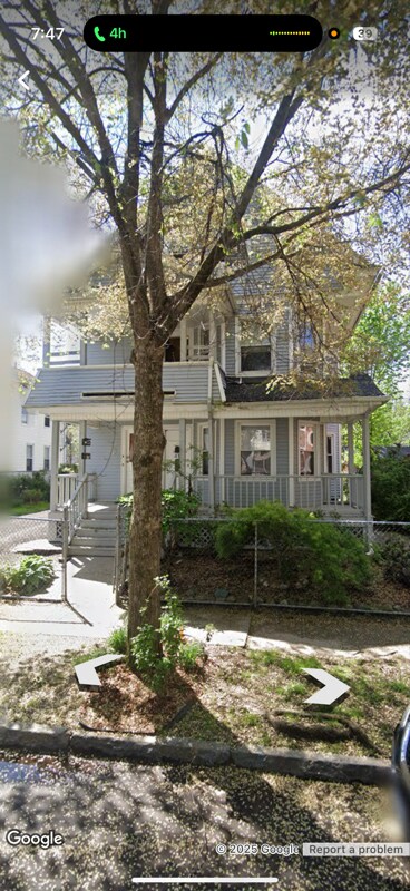 Photo - 35 Demond Ave Unidad Third Floor Apt.B