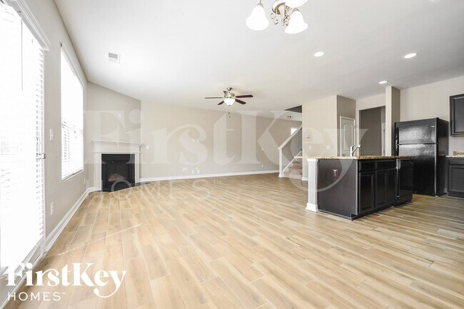 1816 Crandon Ct