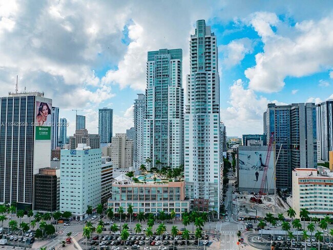 Building Photo - 253 NE 2nd St Unit 3308