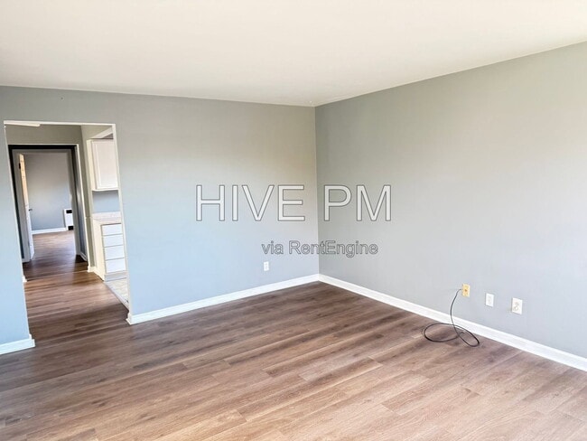 Photo - 3926 E Gatewood Ln Unit 2