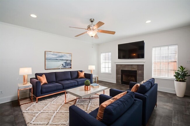 Photo - 9850 Pagewood Ln Unit 1806