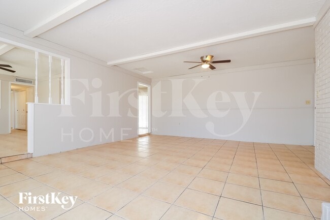 Photo - 10603 W Seldon Ln