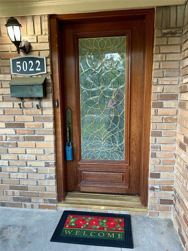 Photo - 5022 Darnell St