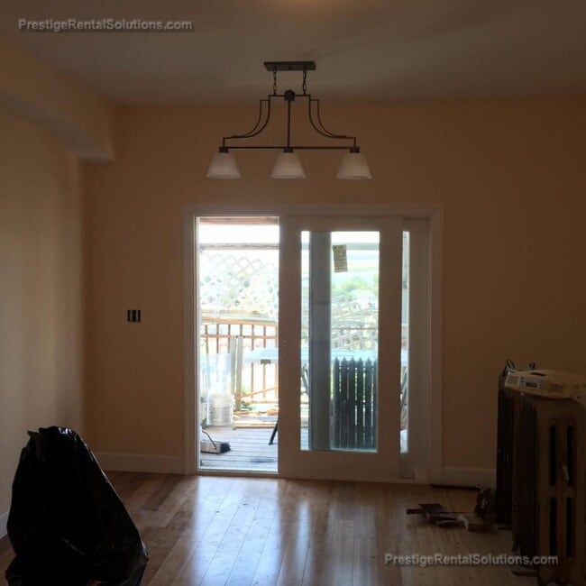 Photo - 120 Gladstone St Unit 2