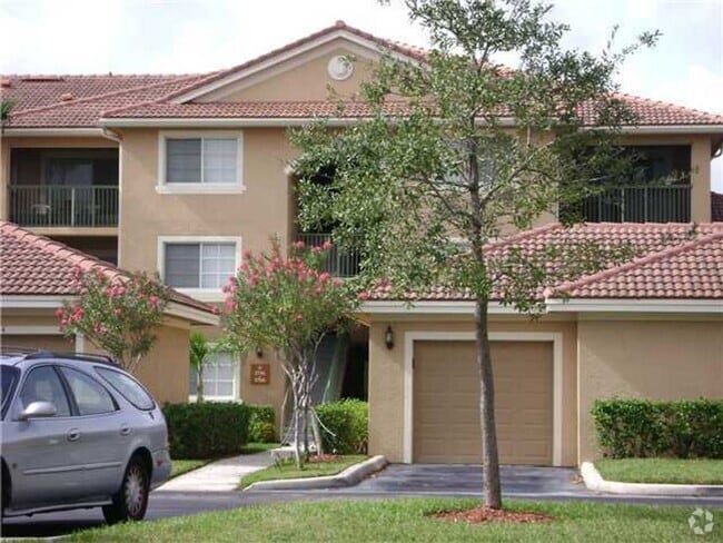 Building Photo - GORGEOUS 1 BEDROOM WITH WATER VIEWS IN POR... Rental