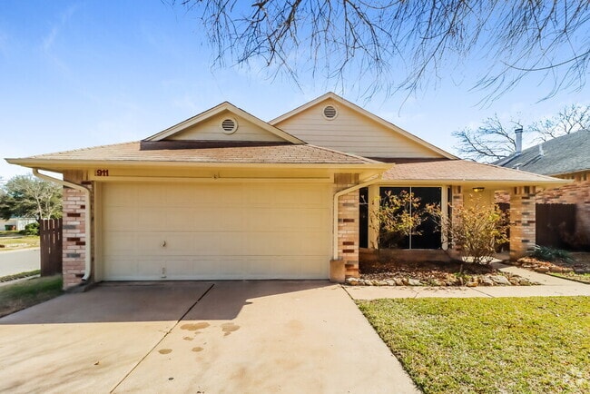 Building Photo - 911 Saunders Dr Rental