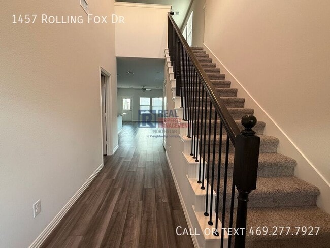 Photo - 1457 Rolling Fox Dr