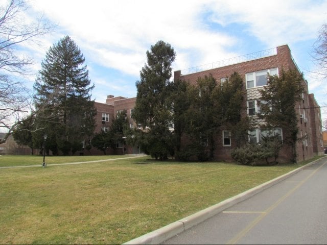 Apartments at 555 Front Street