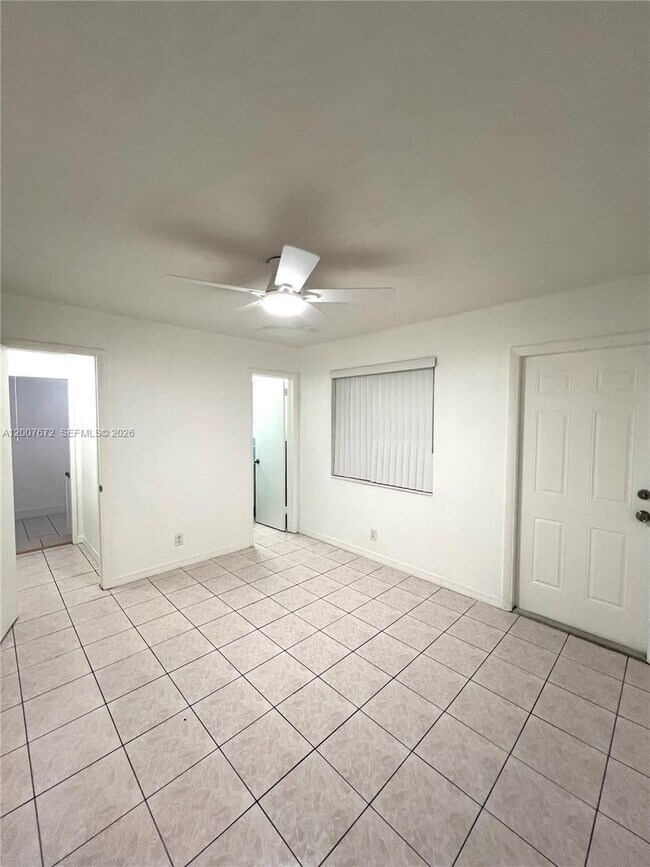 Photo - 1730 Washington St Unit 0