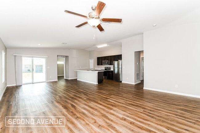 Photo - 108 NW 26th St