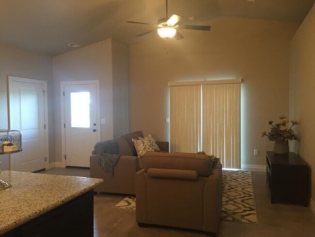 Photo - 3426 Sunflower Dr Unit 3426 E Sunflower Dr