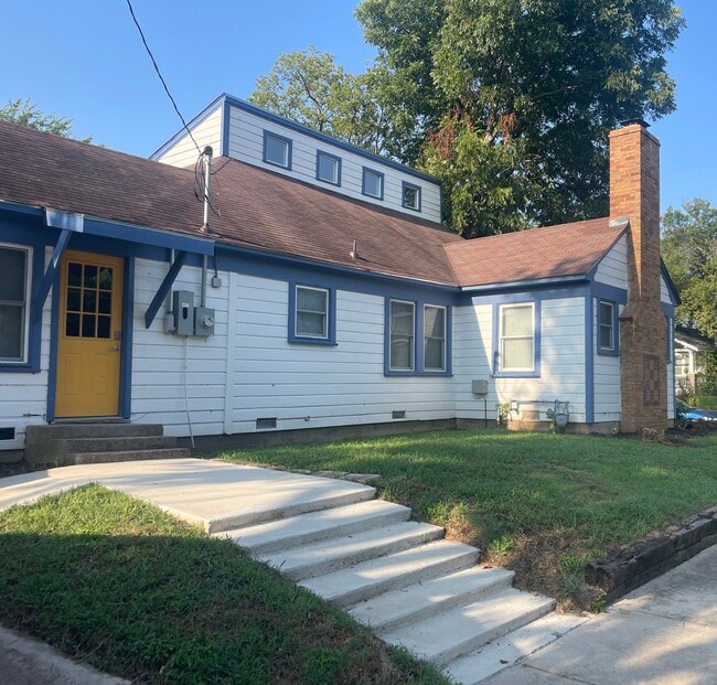 Photo - 310 Amarillo St