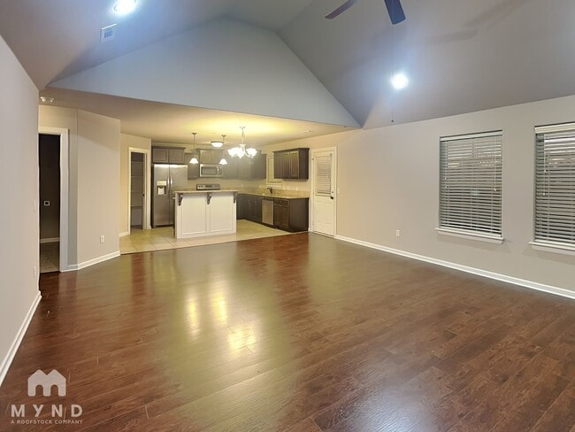 Photo - 1020 Tarah Knolls Cir