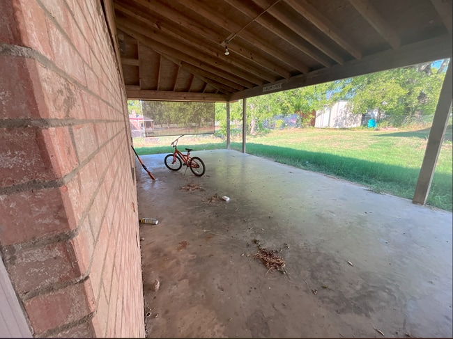 Photo - 650 W Ohio St