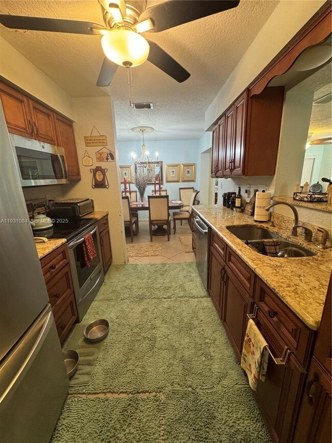 Photo - 918 SE 16th St