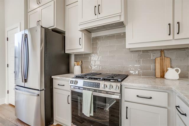 Photo - 2824 Weisenberger St Unit 102