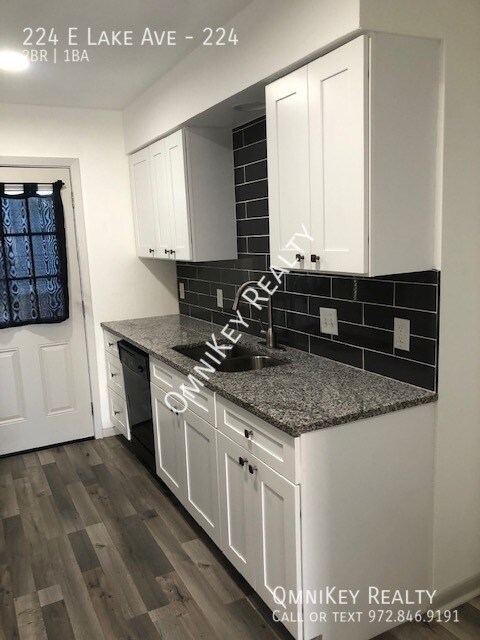 Photo - 224 E Lake Ave Unit 224