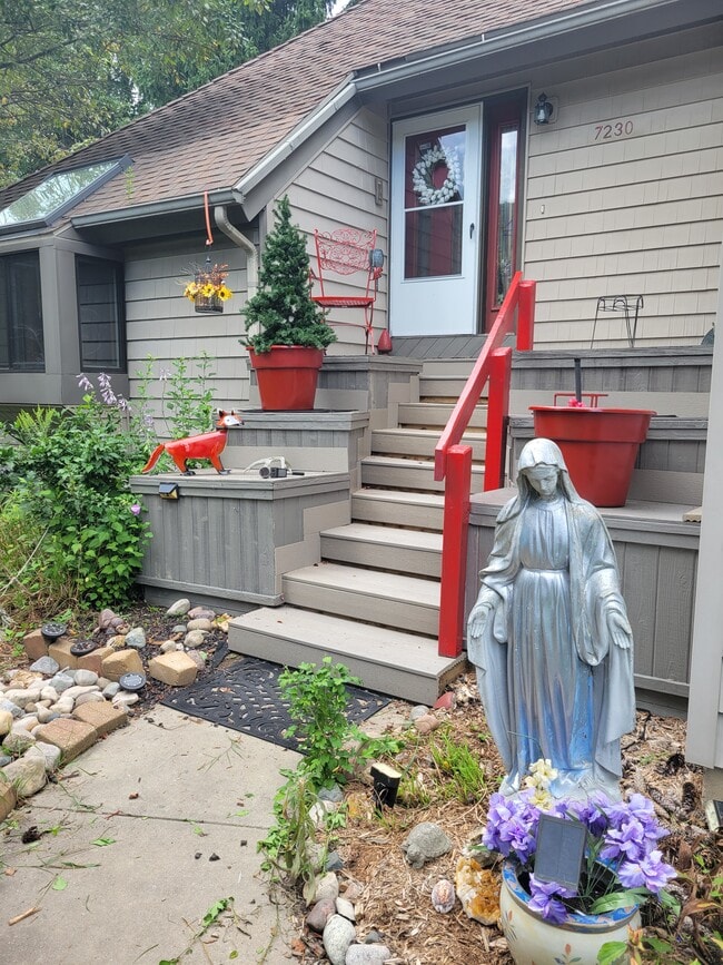 Photo - 7230 Fox Meadow Dr NE Unit Happyhome