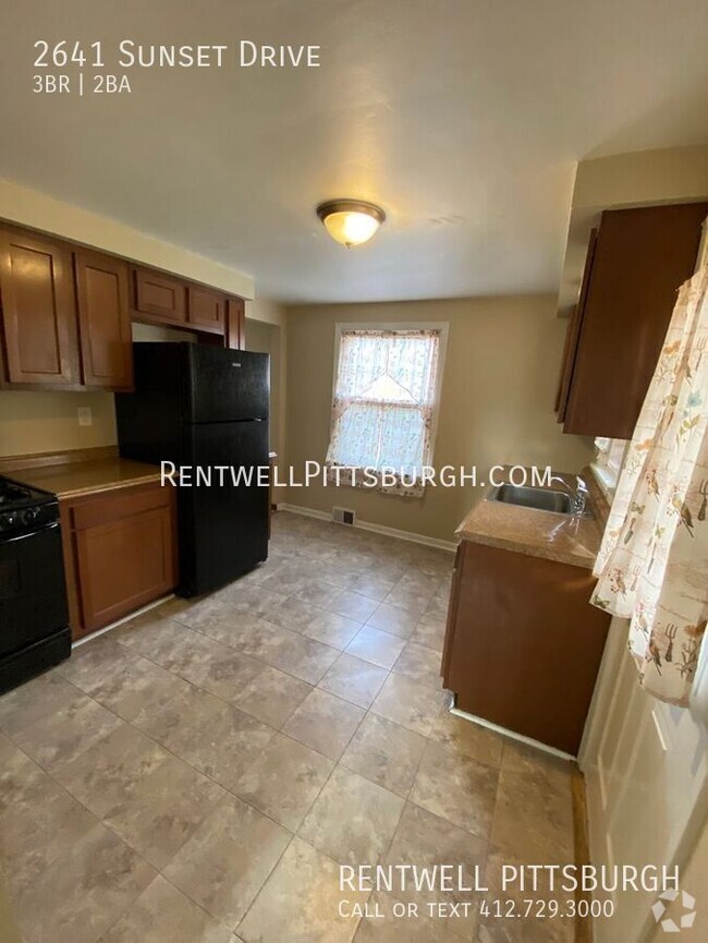 Building Photo - 3 Bedroom Home in West Mifflin