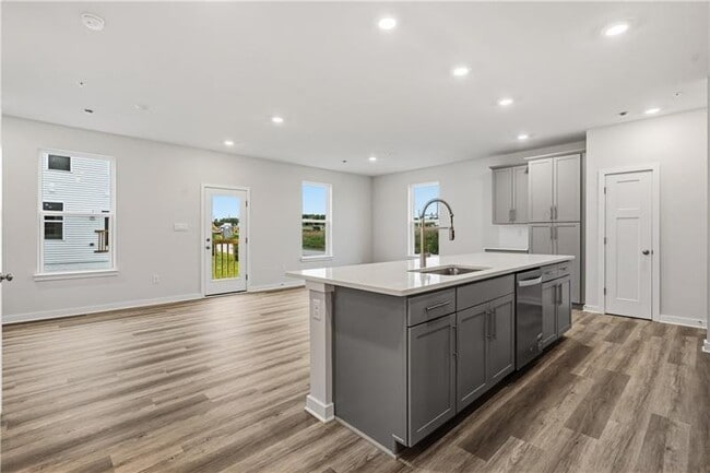 1015 Darcy Dr