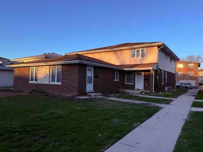 Building Photo - 10429 Austin Ave