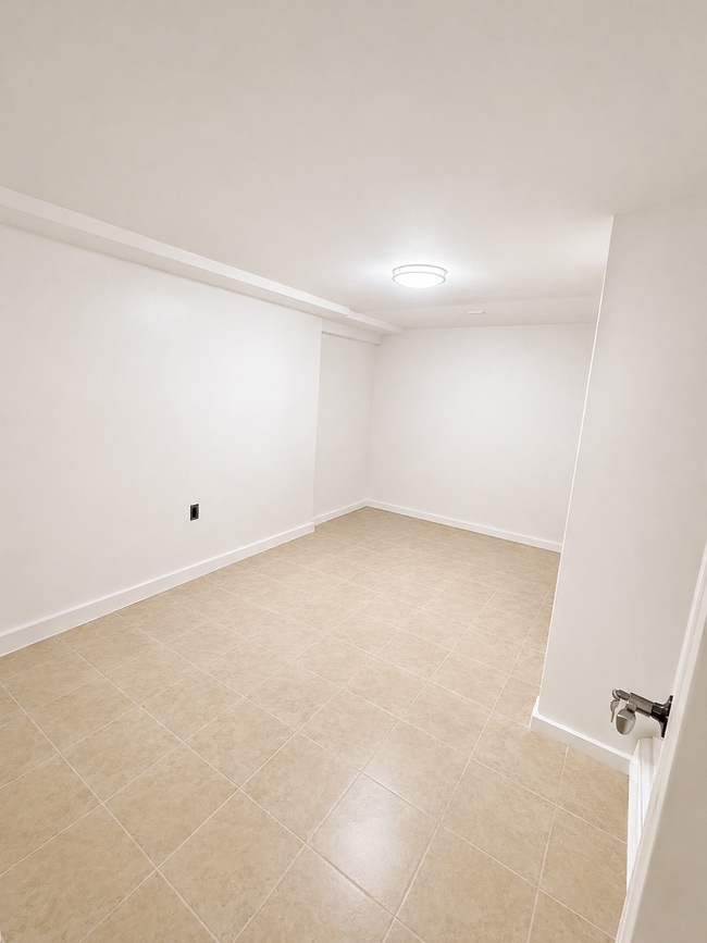 Photo - 2408 Beverley Rd Unit Lower Level