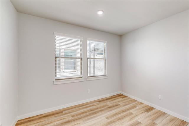 Photo - 217 Caliber Ct