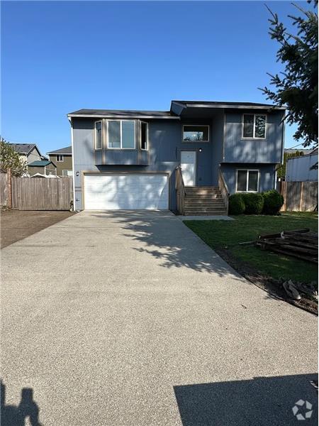 Building Photo - 1304 175th Pl SW Rental