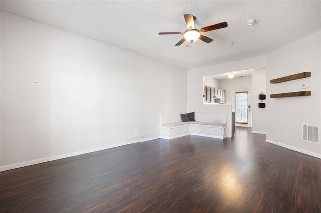 Photo - 134 Riverstone Commons Cir