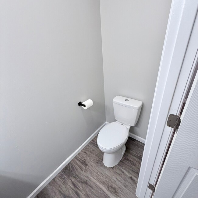 Photo - 924 Merrill Ct S Unit 924