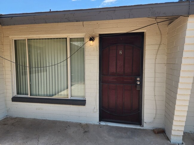Building Photo - #1063- 1901W Weldon LLC Unit #2 Rental