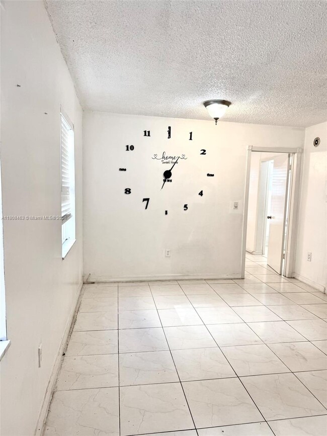 Photo - 1525 NW 19th Terrace Unidad 2