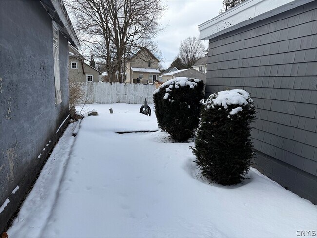 Photo - 21 Otter Creek Pl