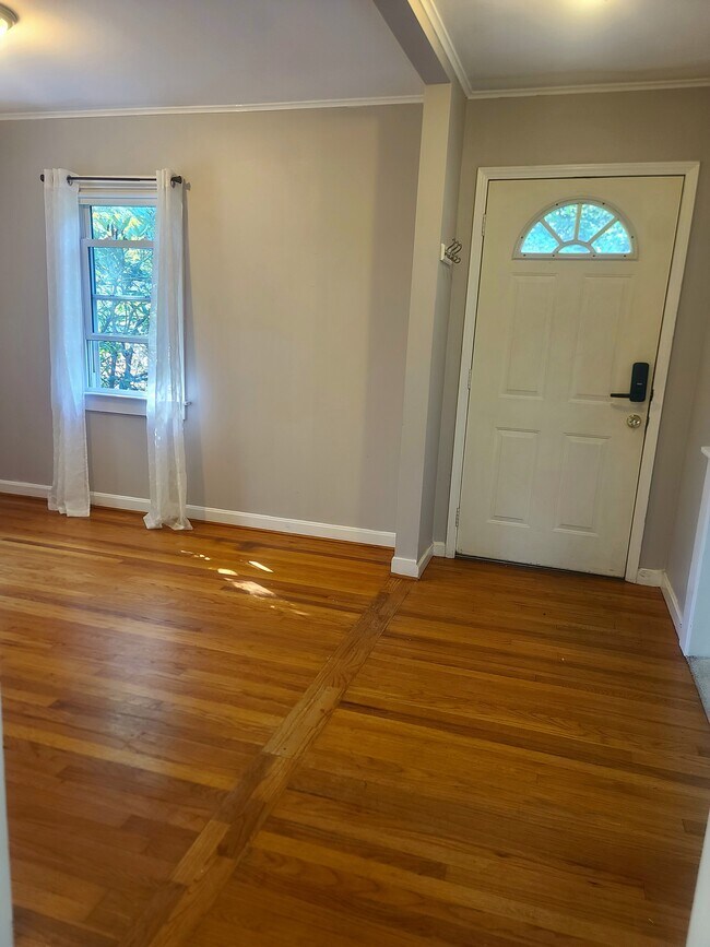3 Orchard Ln Unit Cold Spring NY rare find