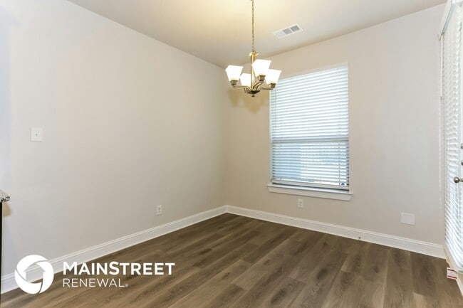 Photo - 1007 Brook Forest Ln